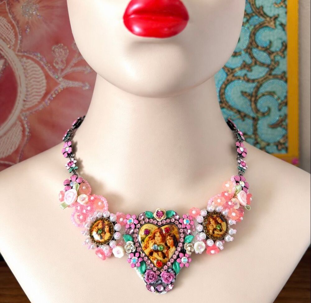 Vintage Michael Morrison MX Victorian Portrait Heart Floral Statement Necklace